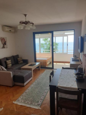 Rejan apartment